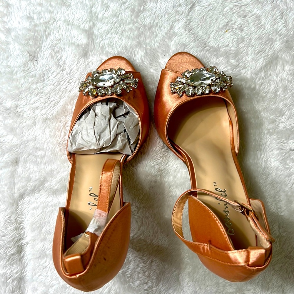 Bonnie dress heels